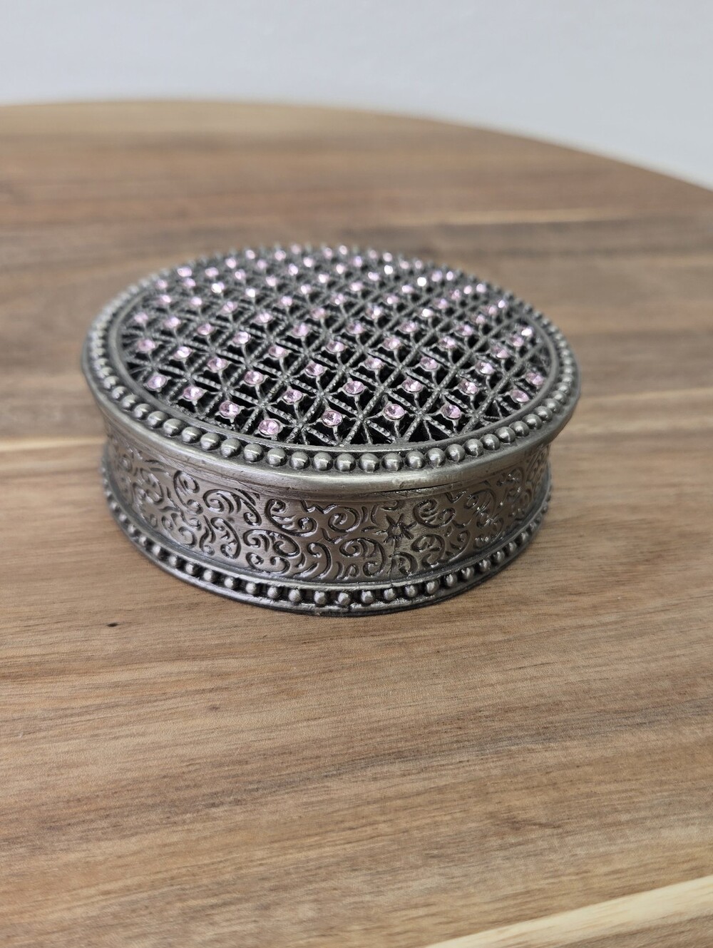 VTG Pewter Metal Trinket Box Pink Rhinestone Filigree Ornate Jewelry Case